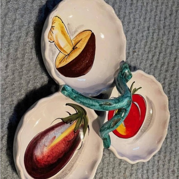 Vintage Italian side salad tray. Marinated eggplant, mushrooms and tomatoes. Yum - Picture 4 of 6
